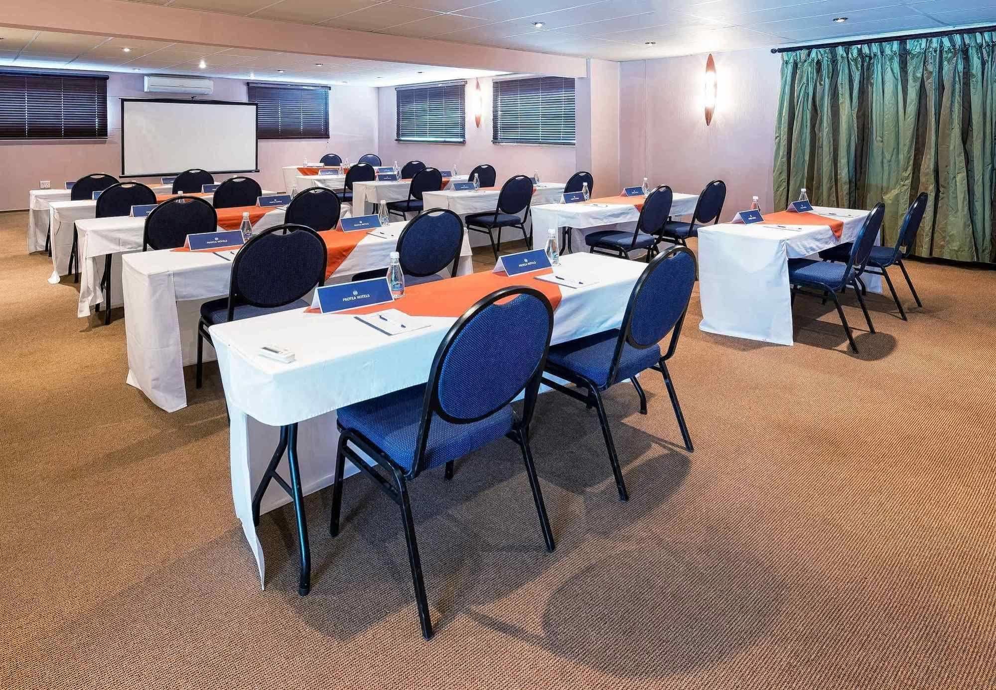 Protea Hotel By Marriott Zambezi River Lodge Katima Mulilo Luaran gambar