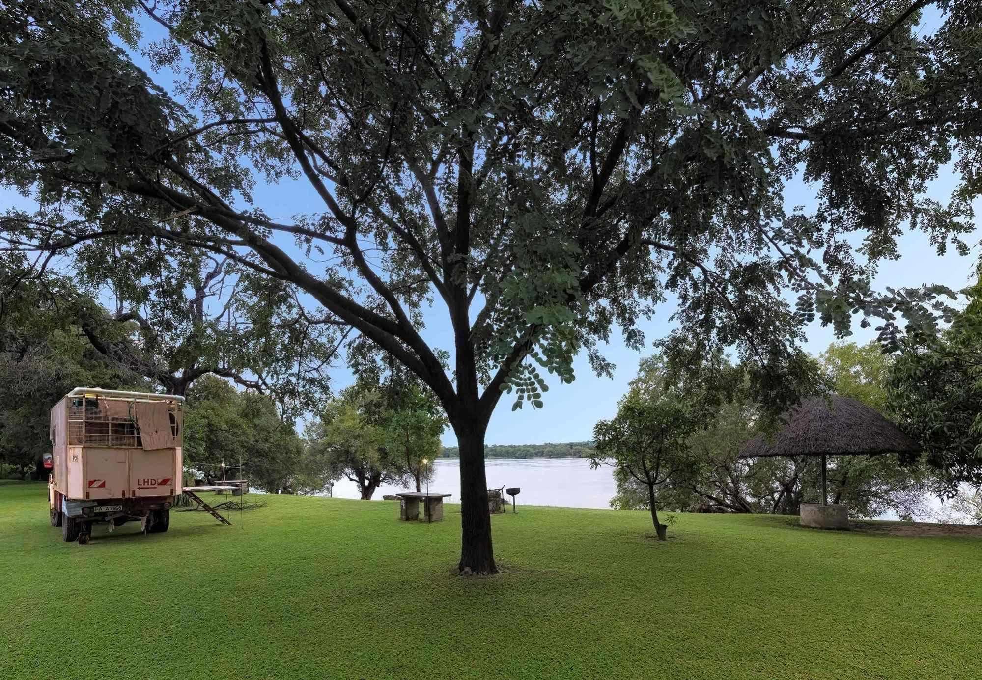 Protea Hotel By Marriott Zambezi River Lodge Katima Mulilo Luaran gambar