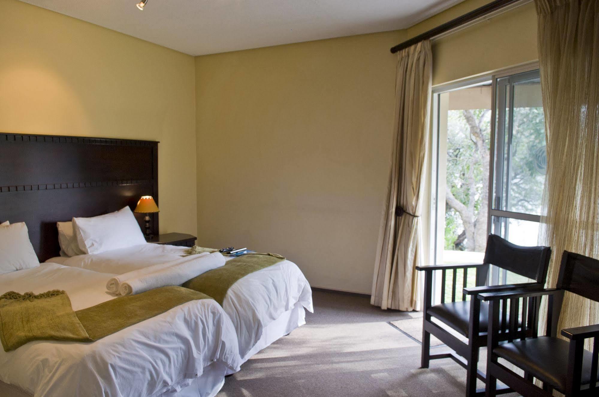 Protea Hotel By Marriott Zambezi River Lodge Katima Mulilo Luaran gambar