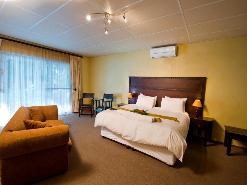Protea Hotel By Marriott Zambezi River Lodge Katima Mulilo Luaran gambar